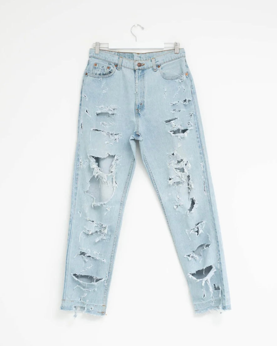 "DESTROYED" Jeans