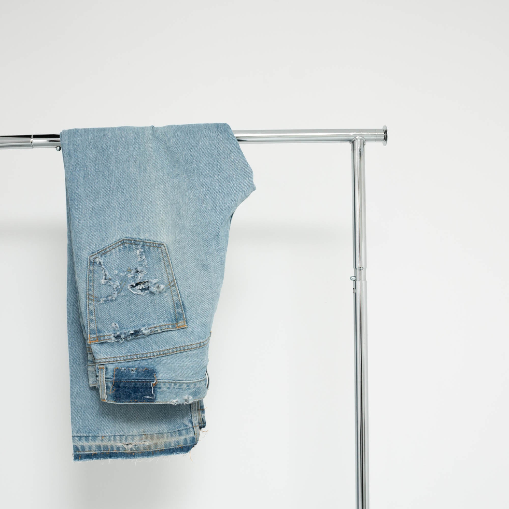 "DISTRESSED" Jeans W36 L30