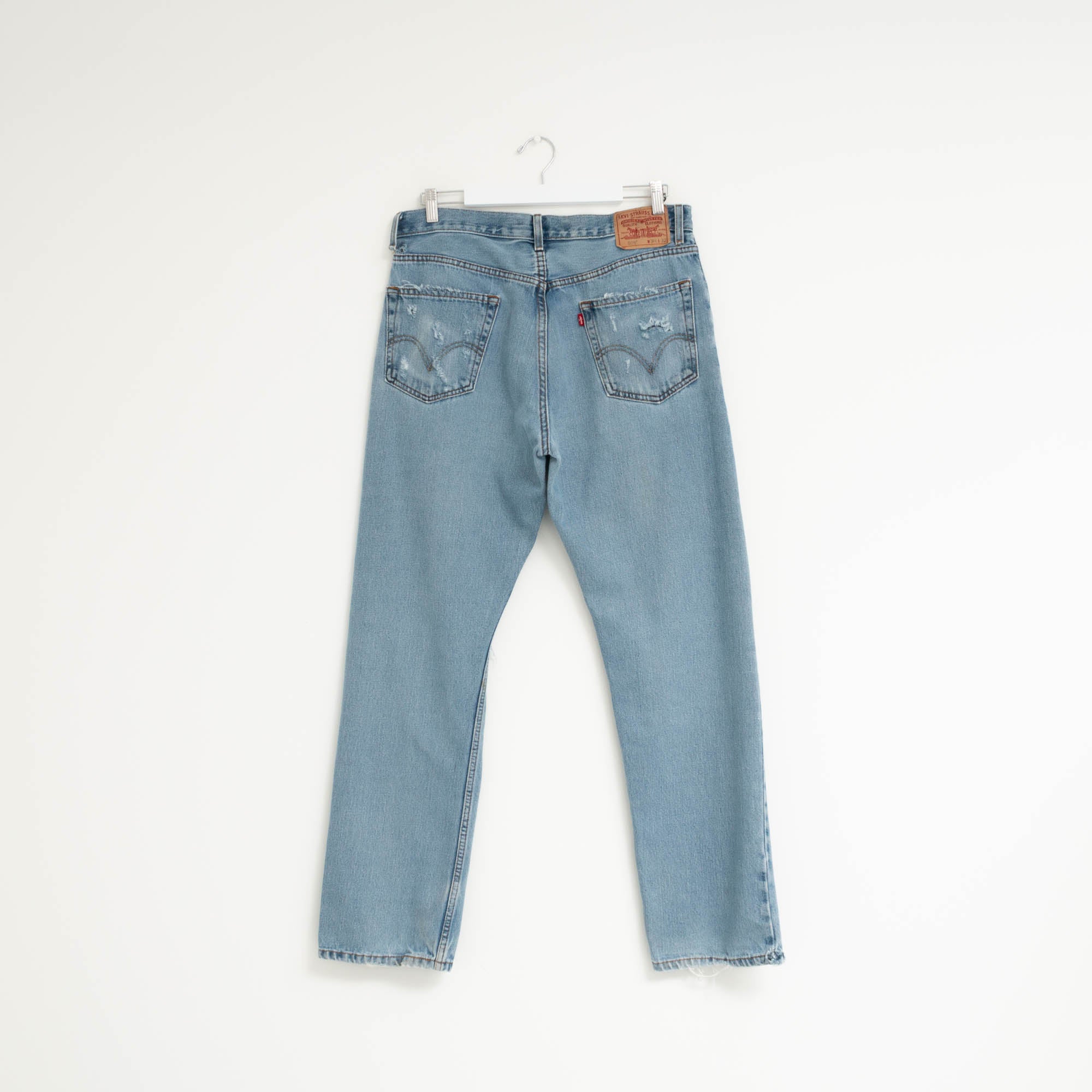 "DISTRESSED" Jeans W35 L32