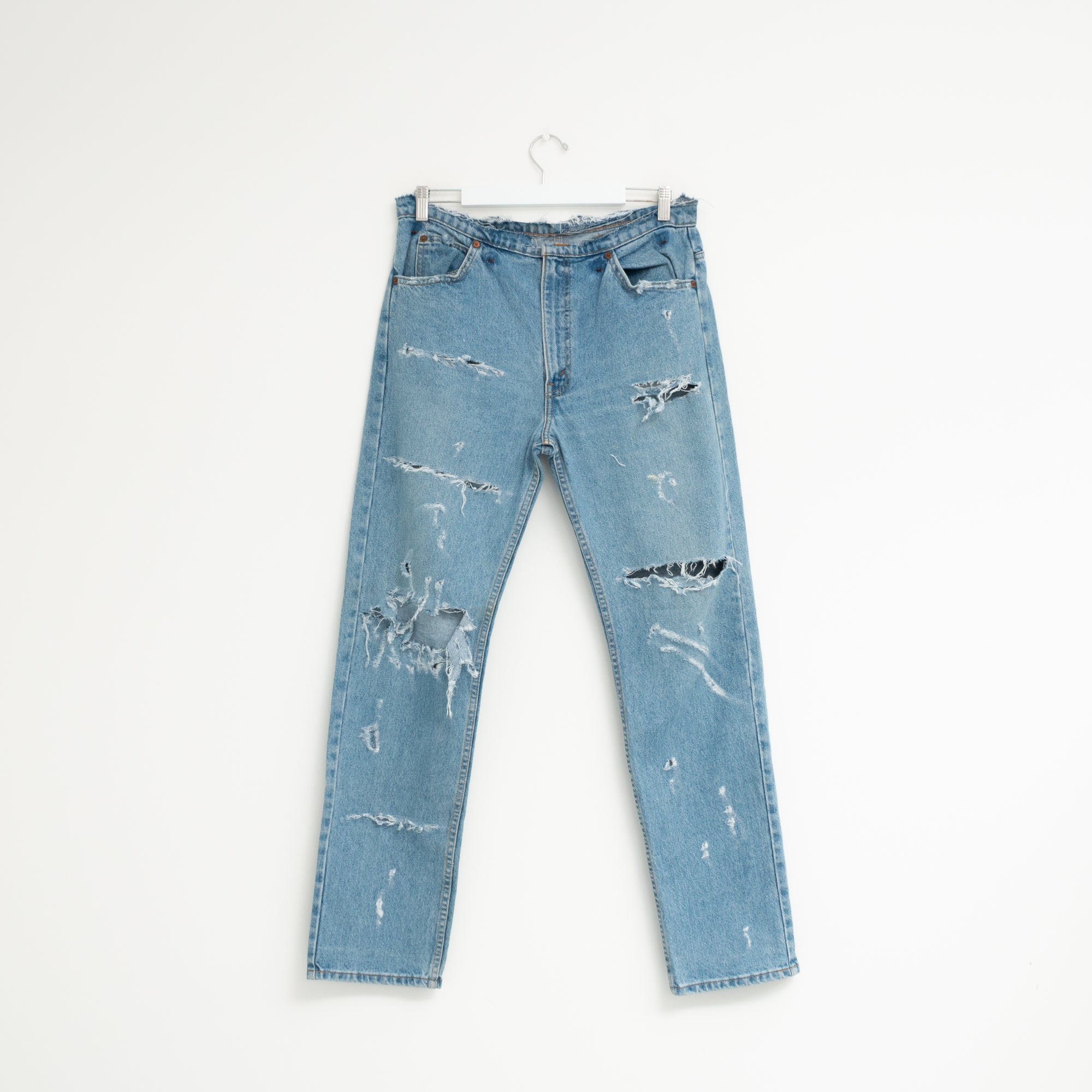 "DISTRESSED" Jeans W34 L32