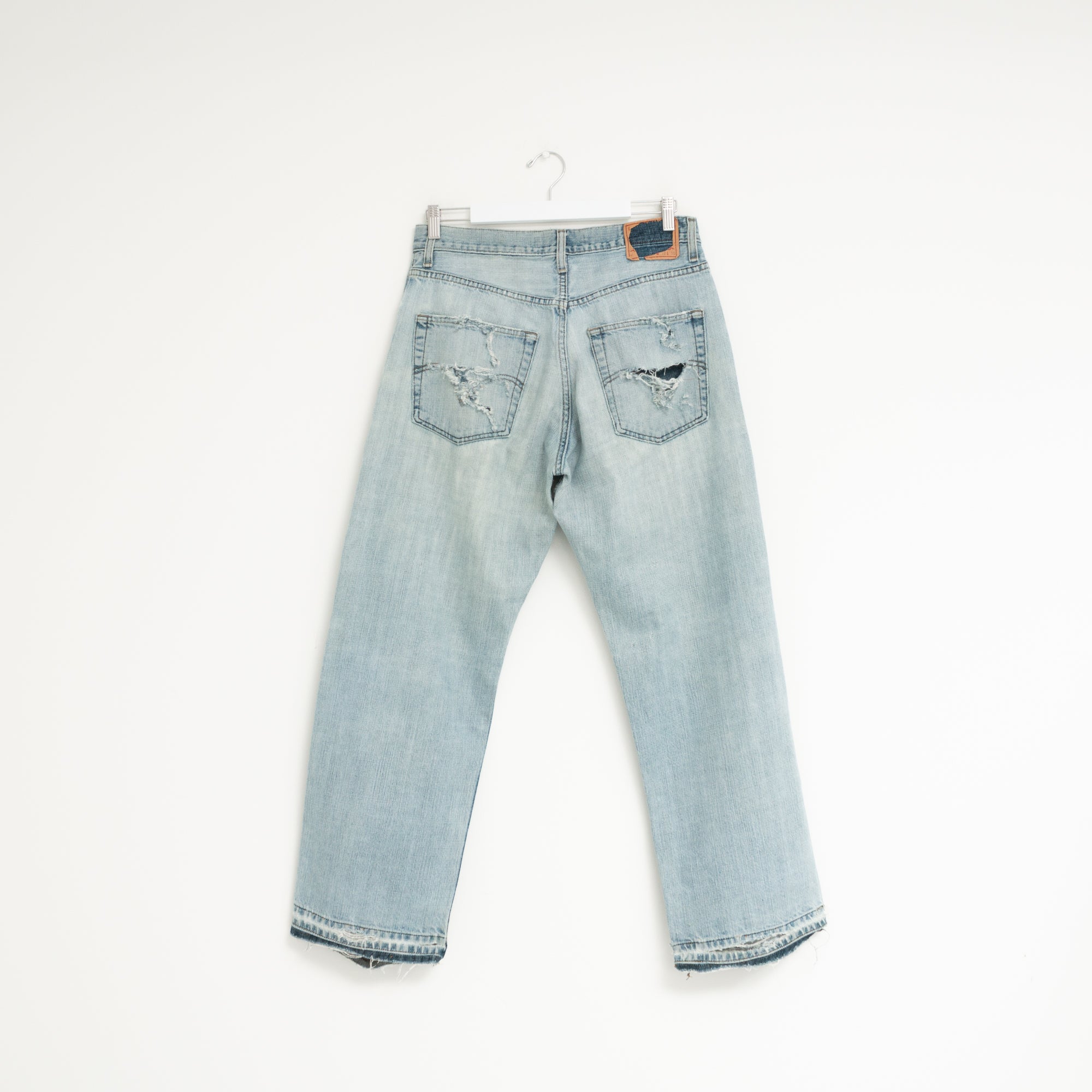 "DISTRESSED" Jeans W33 L30